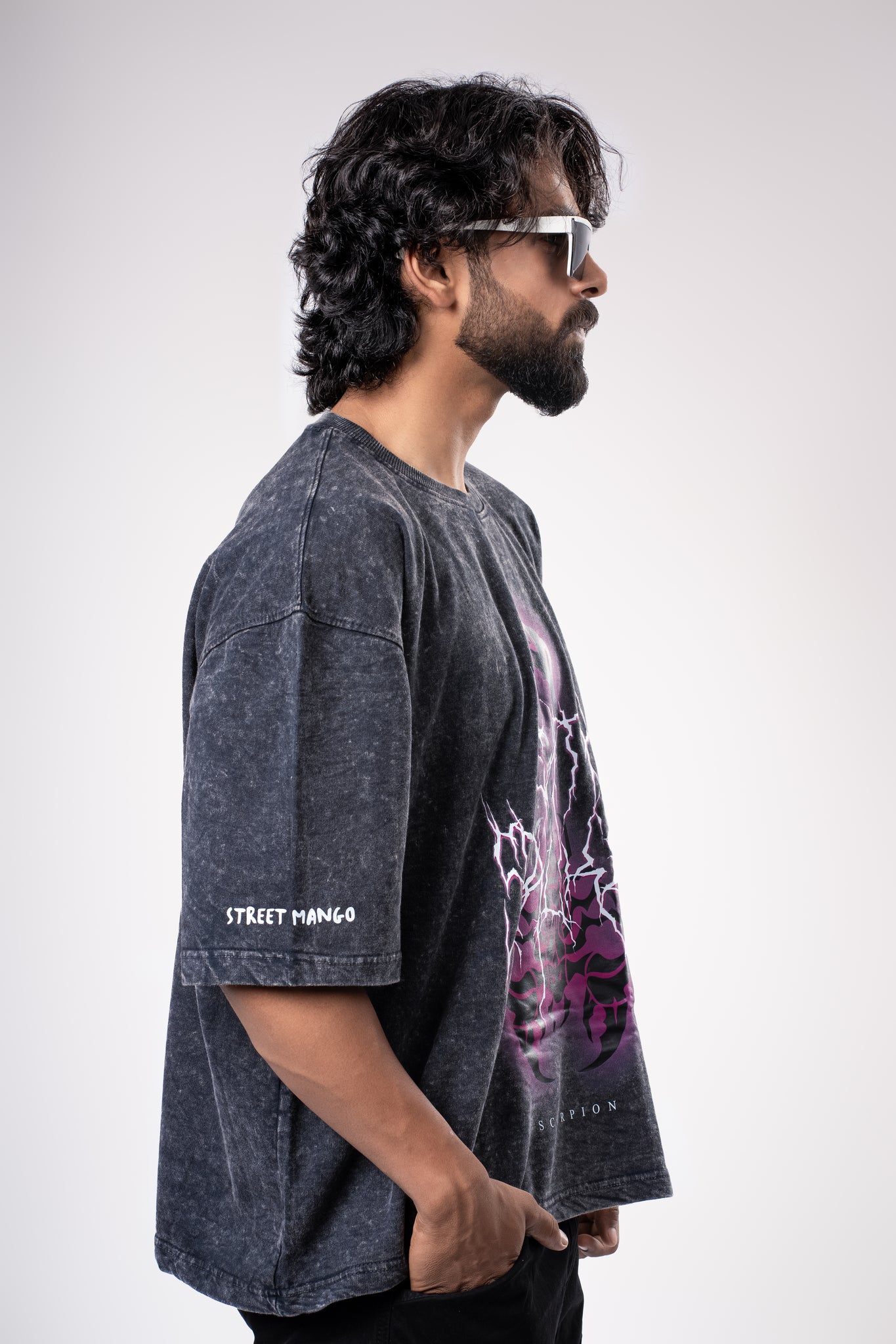 DEATH STALKER ACID WASH OVERSIZE TEE